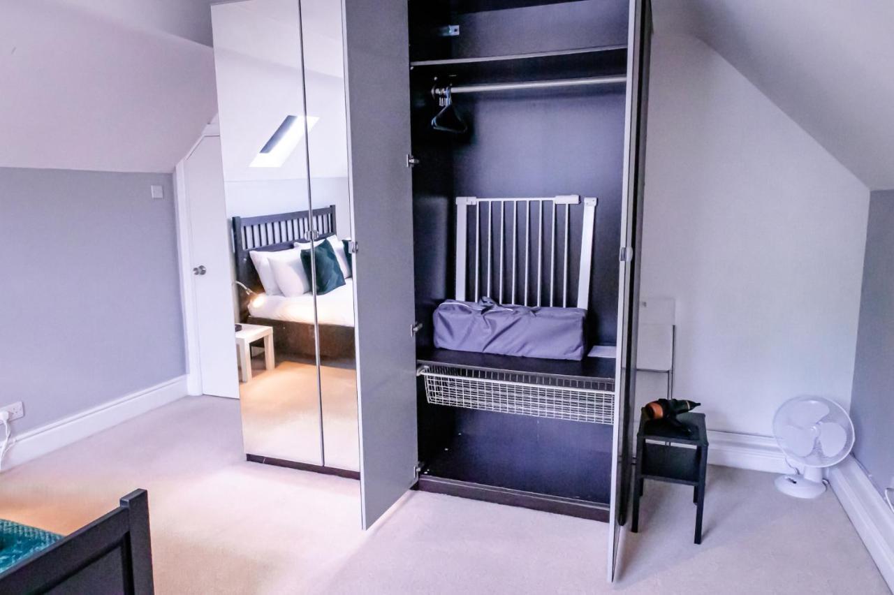 צ'סטר Lord Street - 2 Beautiful Apartments - Sleep Up To 14 Guests - By Rework Accommodation מראה חיצוני תמונה